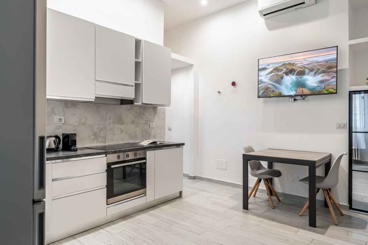 Relstay - Porta Romana - 1Br Milan Bagian luar foto